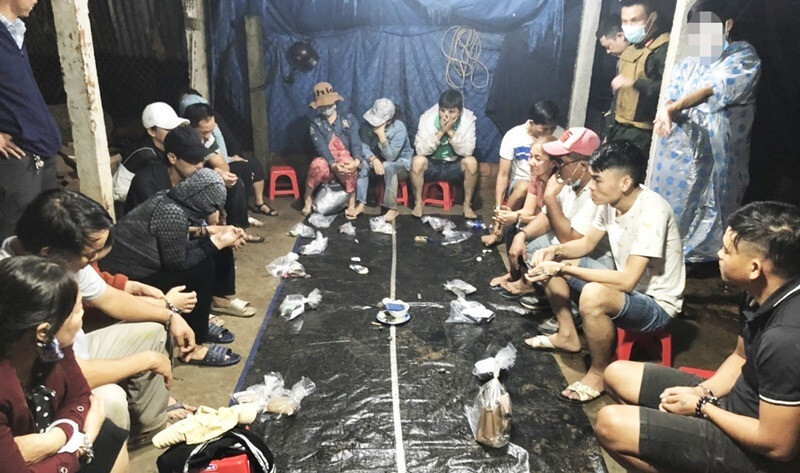 Cách nhận biết sới xóc đĩa bịp đơn giản - hiệu quả nhất 4 Sới xóc đĩa bịp là gì?